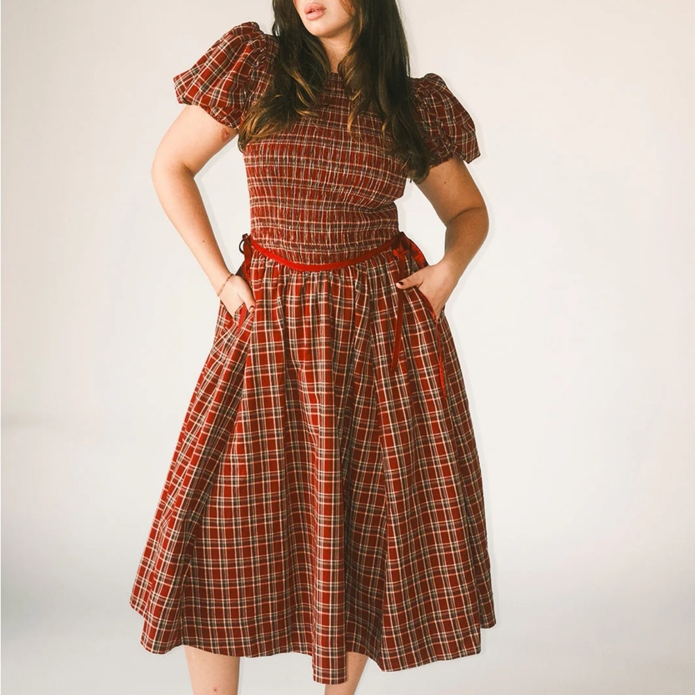 Zoco gia smocked dress // red *zoco exclusive*